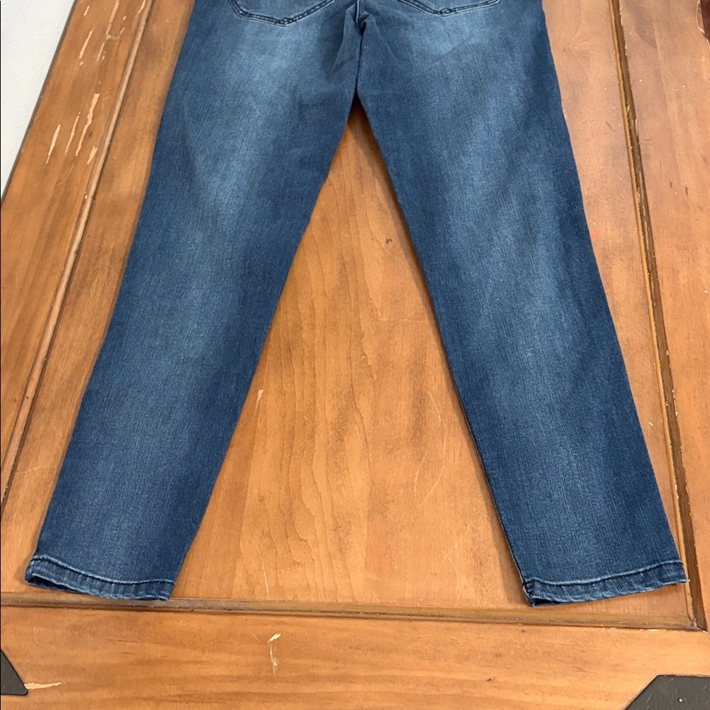 Democracy NWT Booty Lift Jeggings Size 8 - Picture 13 of 15